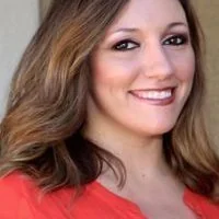 Nicole Cannizzaro portrait
